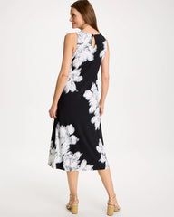 Black Travelers™ Knit Abstract Floral Swing Dress