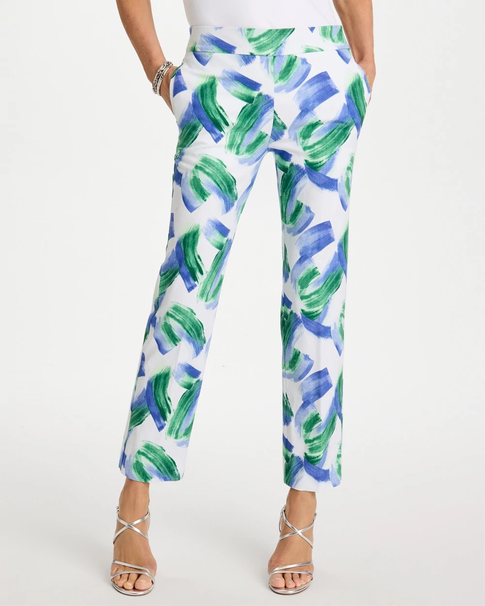 Amparo Blue Brigitte™ Straight Whisp Crop