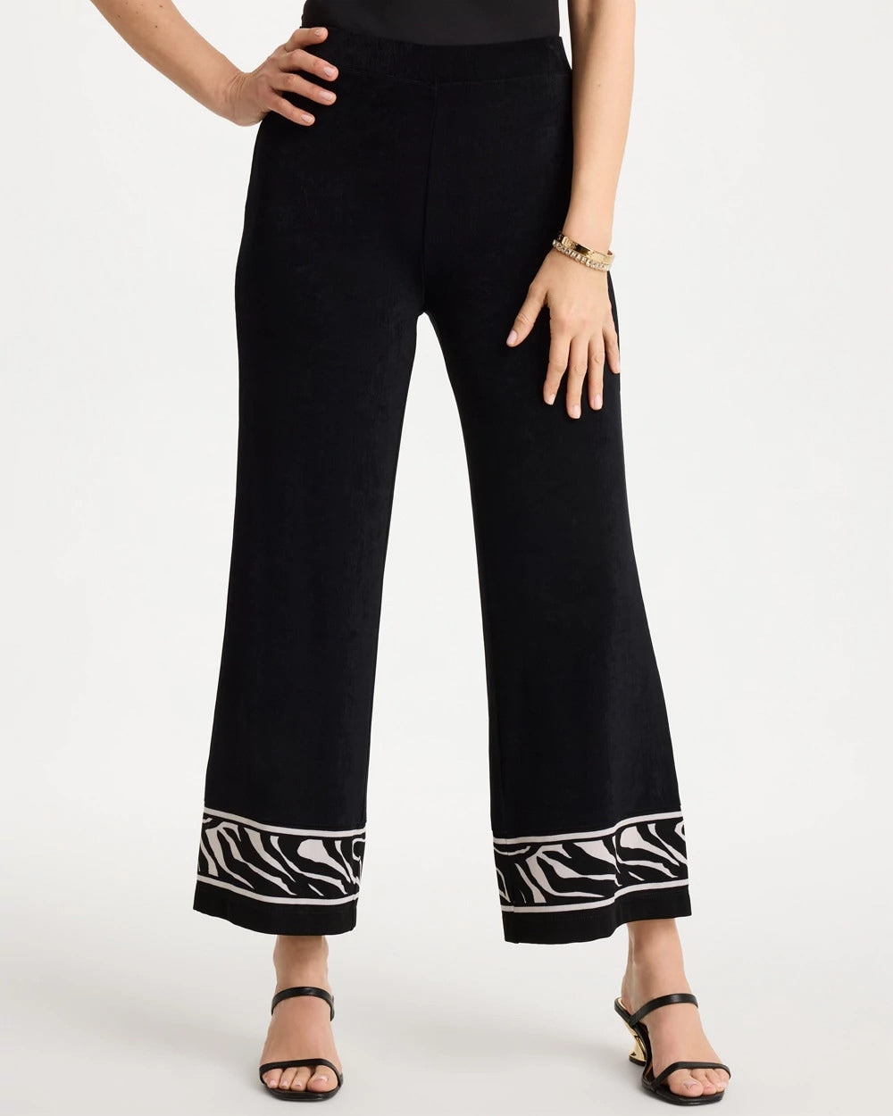 Travelers Black Travelers™ Abstract Zebra Cropped Pants