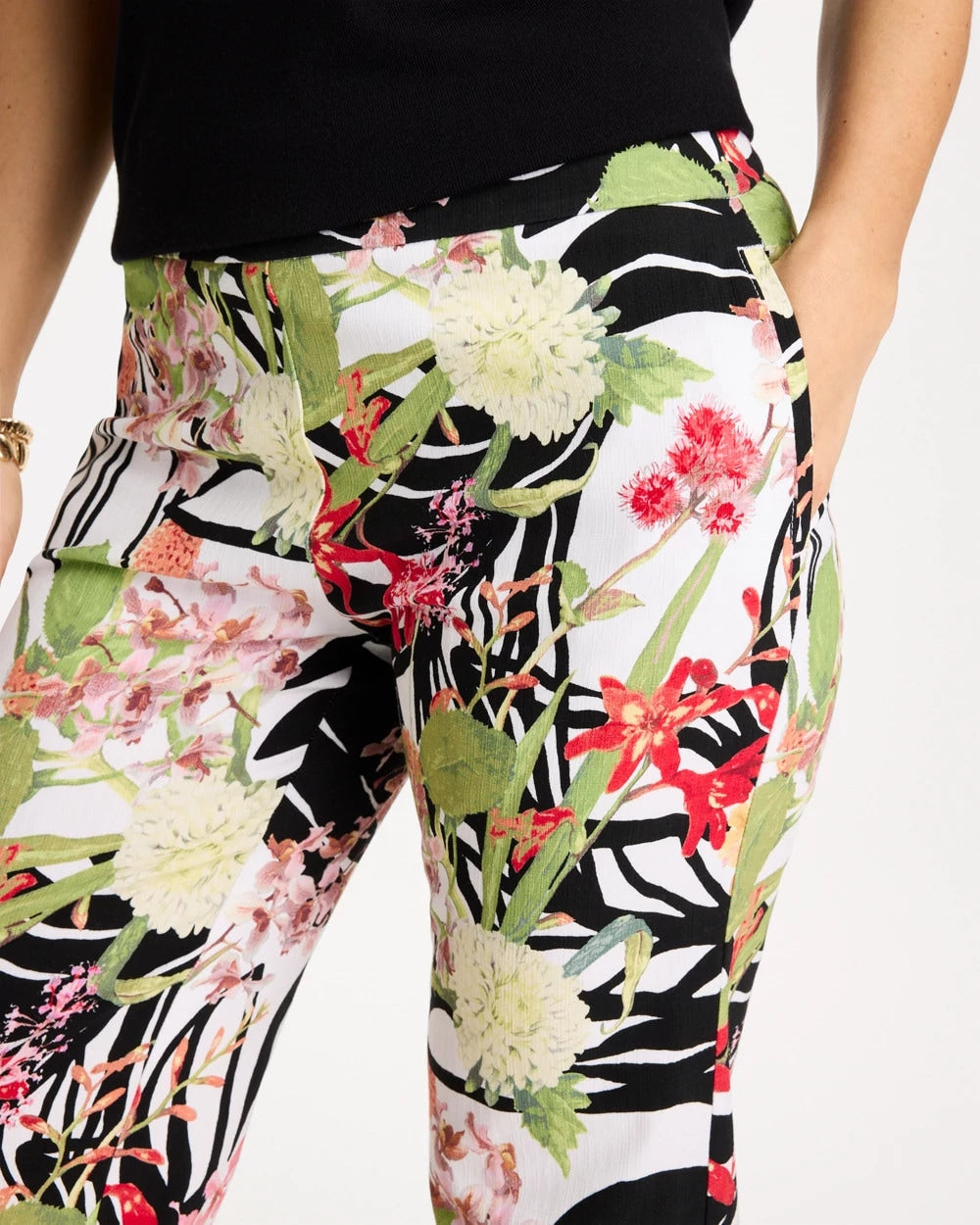 Black Tropical Nights Brigitte™ Straight Crop Pant
