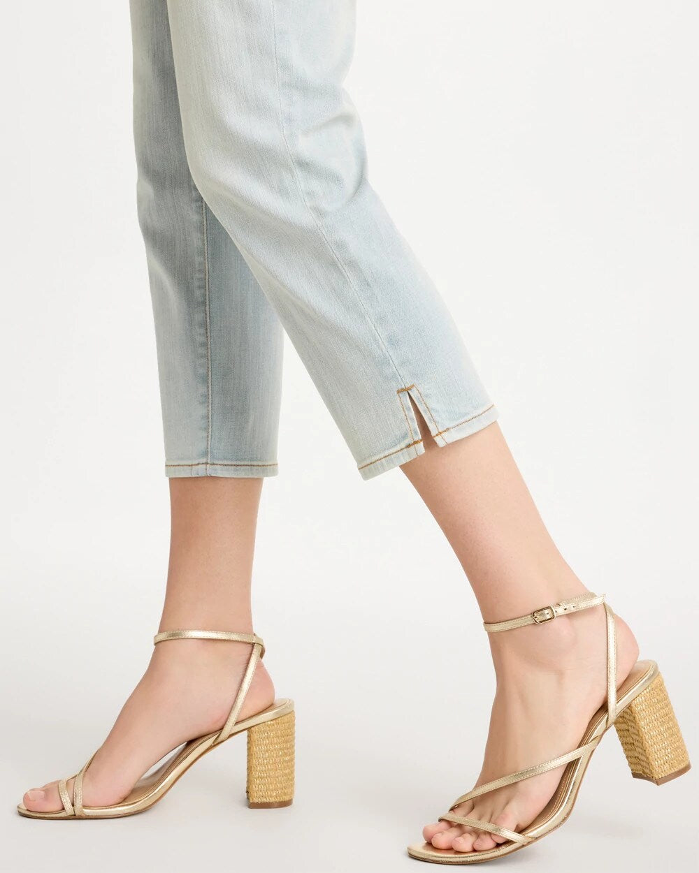 Beachcomber Indigo Girlfriend Slim Capri Jeans