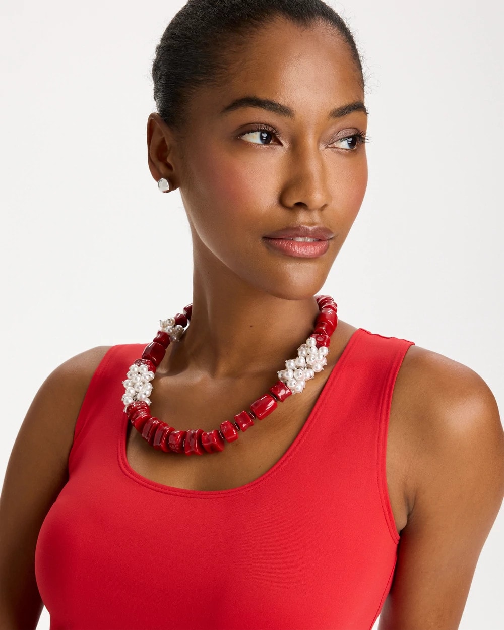 Red Red Resin Pearlescent Short Necklace