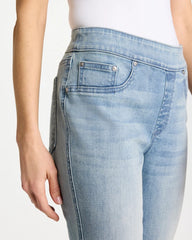 Printemps Indigo Pull-On Capri Jeans
