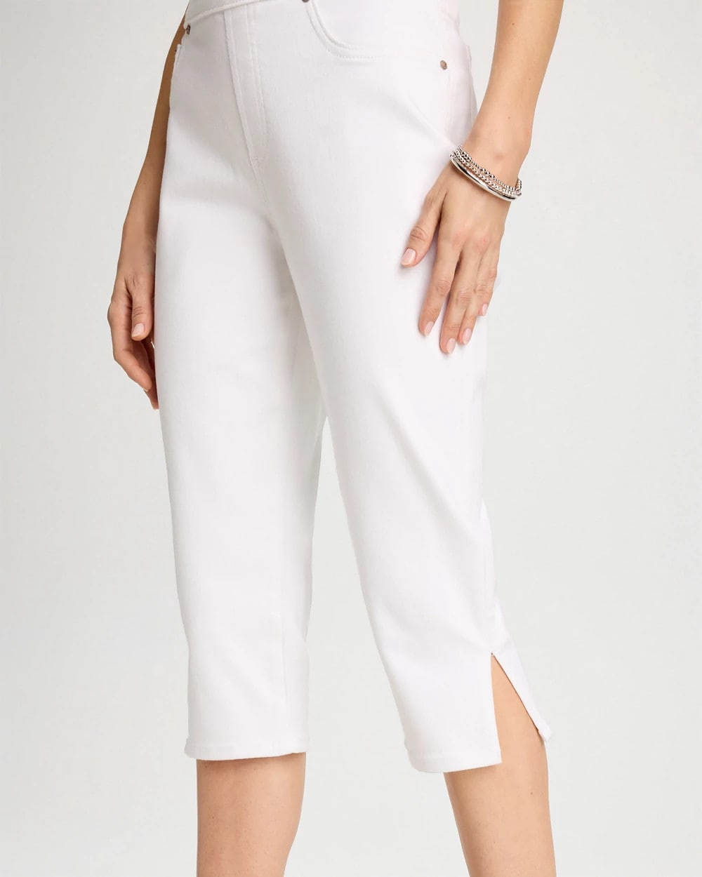 Alabaster Pull-On Capri Jeans