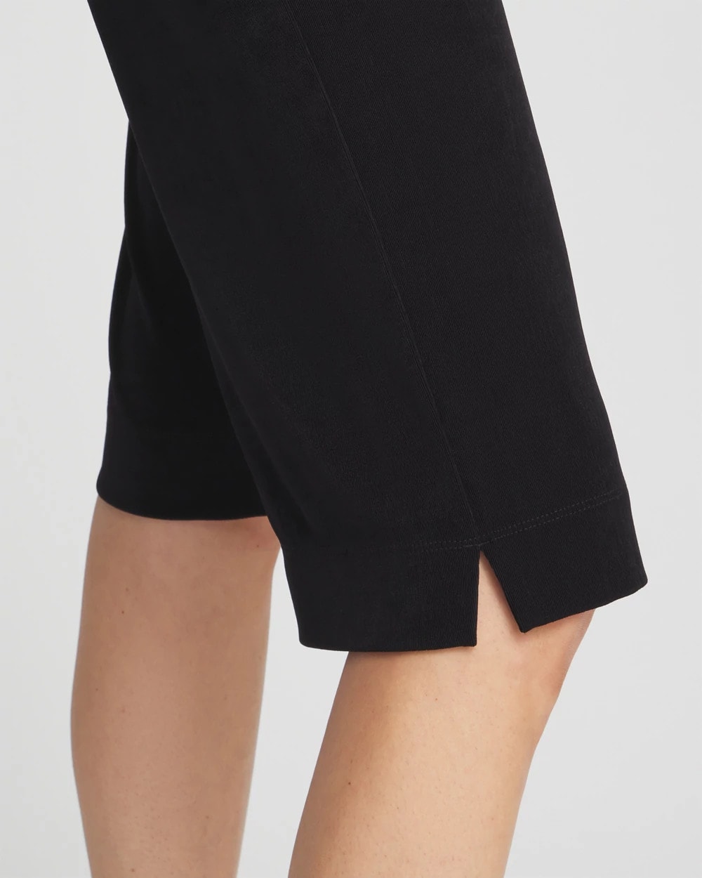Travelers Black Travelers™ No Tummy Shorts