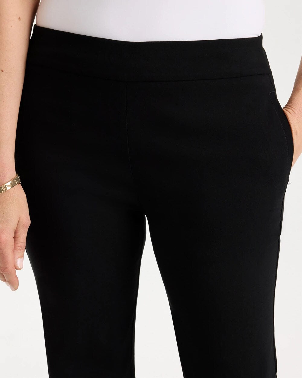 Black Brigitte™ Straight Crop