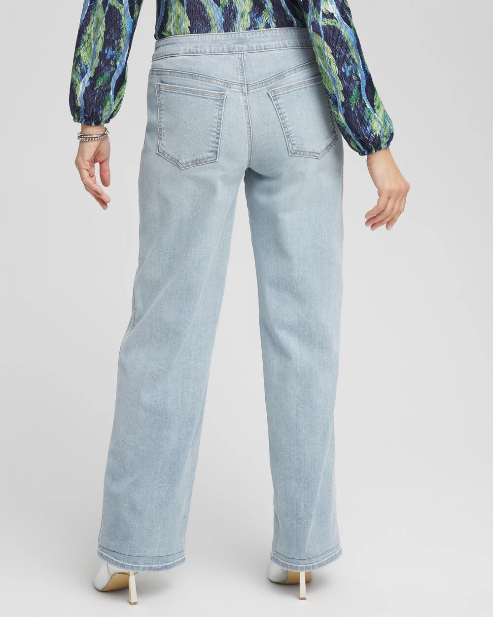 Delphinia Indigo Petite Pull-On Wide-Leg Jeans