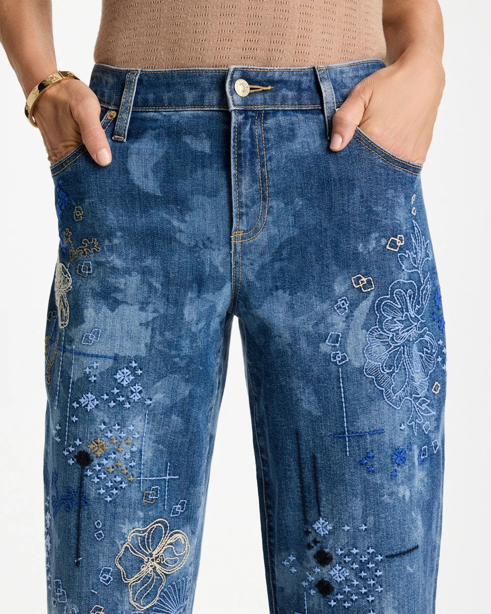 Daphne Indigo Relaxed Embroidered Boyfriend Jean