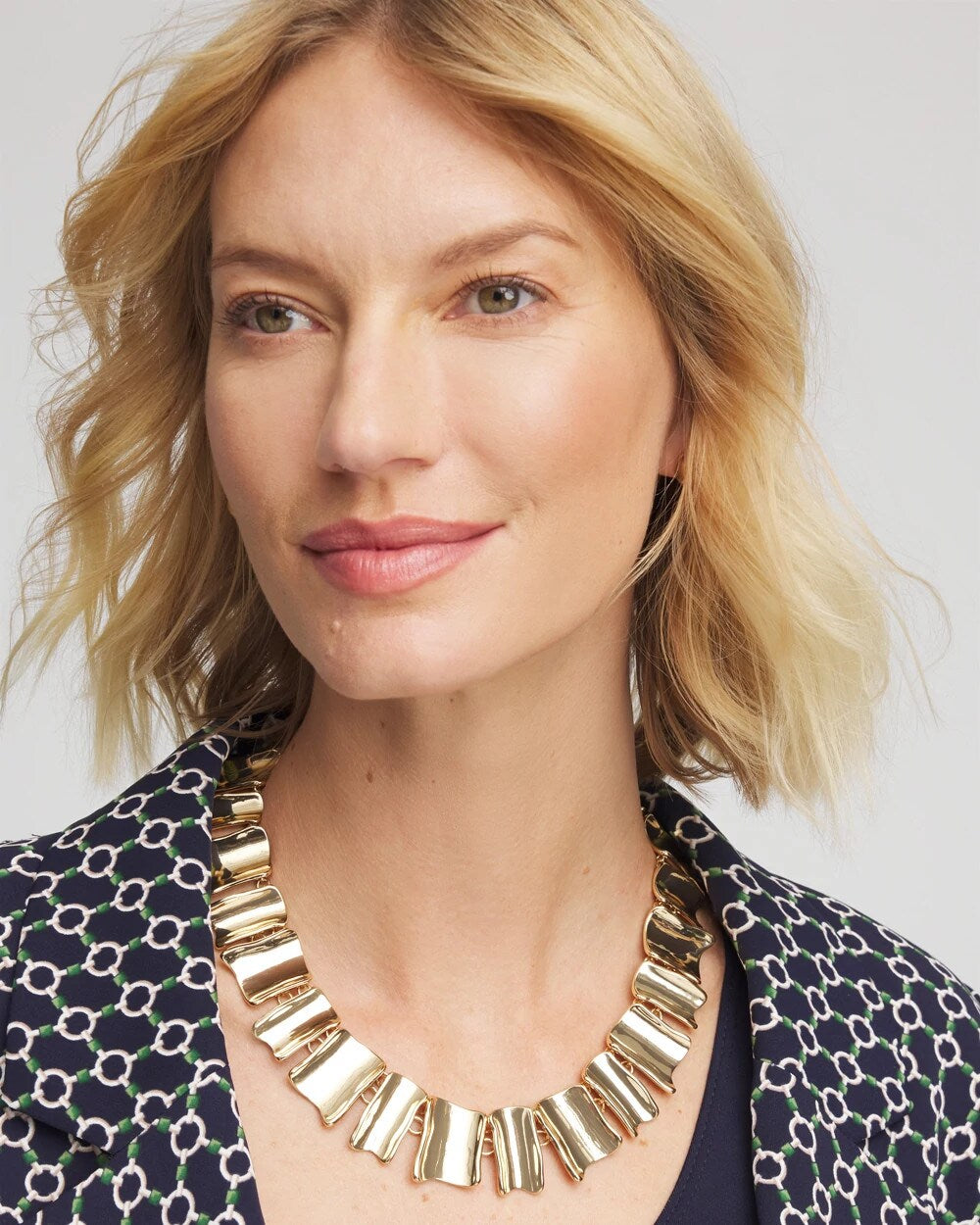 Gold Gold Wave Collar Necklace