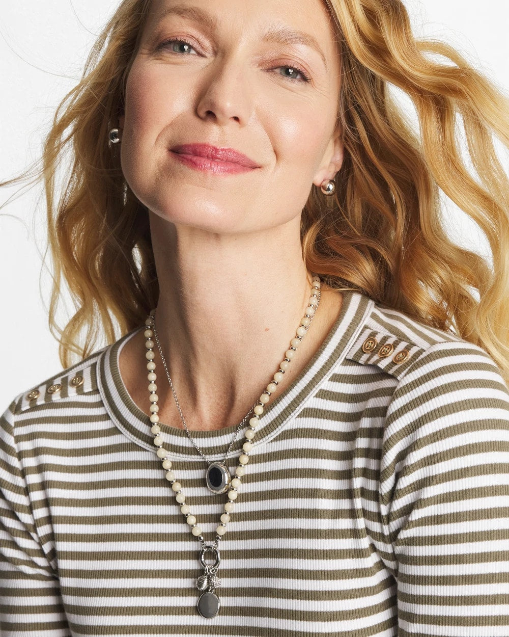Neutral Short Double Strand Pendant